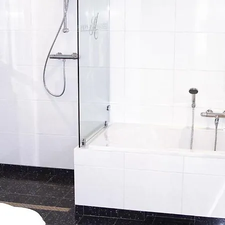 Huys Heusden Hotell 3*